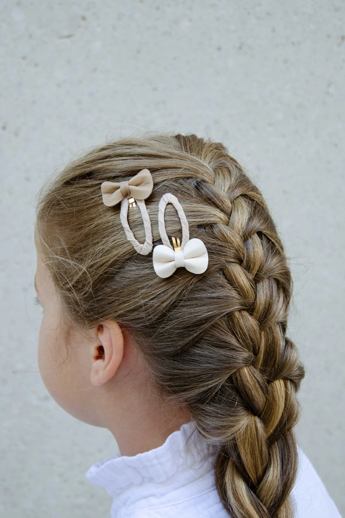 HAARSPANGEN - VEGAN LEATHER BOWS, LEEVJE