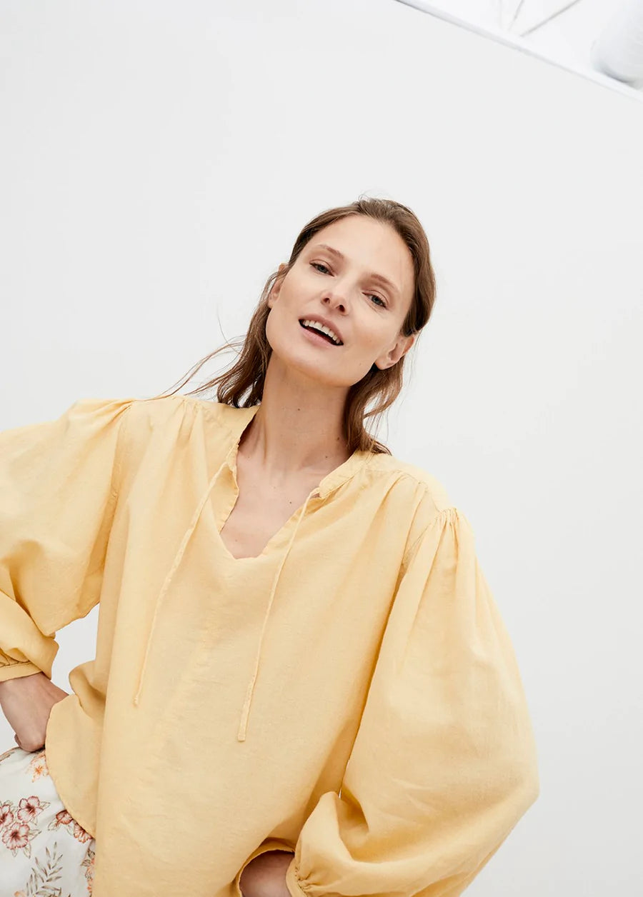 OLIVIA WOMAN BLOUSE - CANNUCCLA; THE NEW SOCIETY